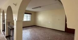 HOUSE TO LET IN LAVINGTON