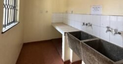 HOUSE TO LET IN LAVINGTON