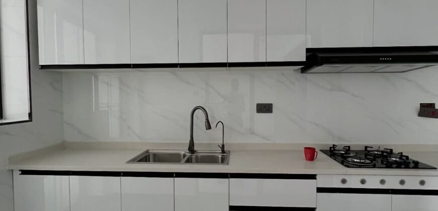 APARTMENT TO LET IN LAVINGTON