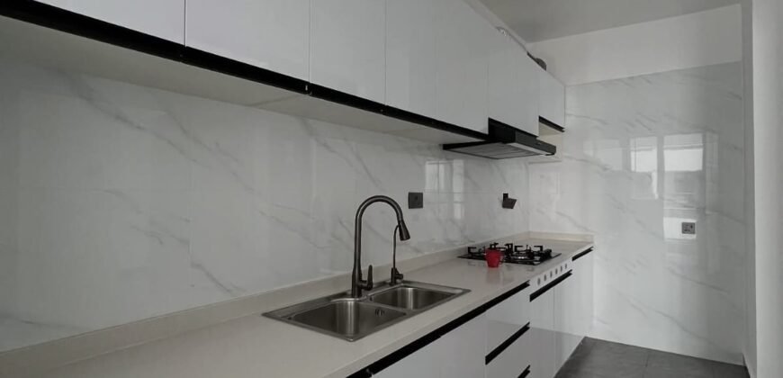 APARTMENT TO LET IN LAVINGTON