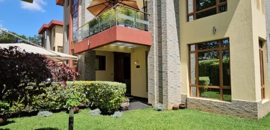 TOWNHOUSE FOR SALE IN LAVINGTON
