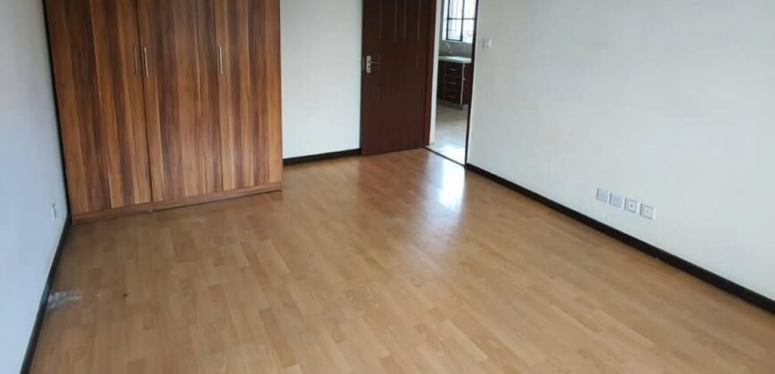 APARTMENT TO LET IN LAVINGTON