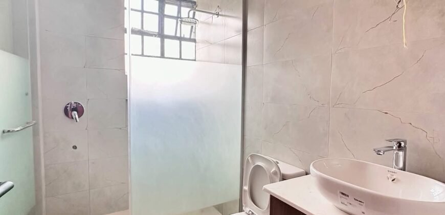 HOUSE TO LET IN KAREN