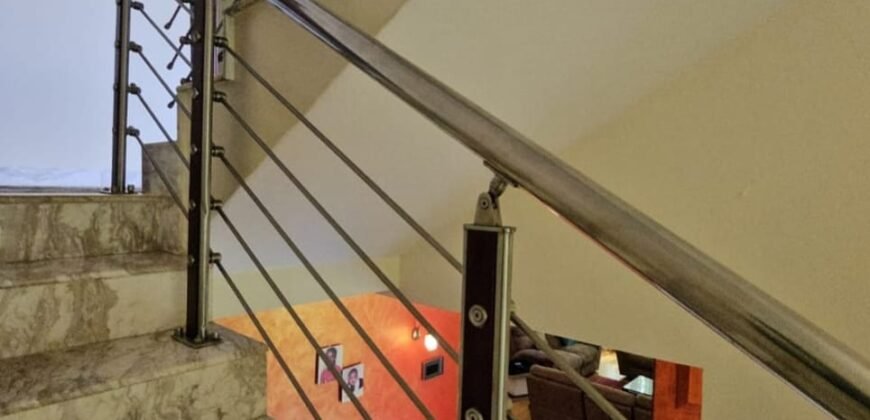 TOWNHOUSE  FOR SALE IN LAVINGTON