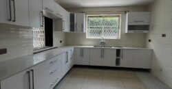 VILLA TO LET IN RIDGEWAYS