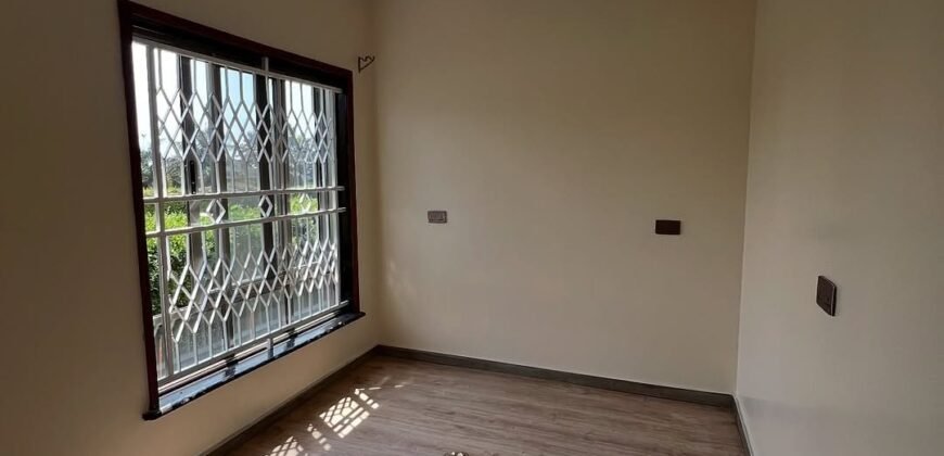 VILLA TO LET IN RIDGEWAYS