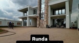 HOUSE FOR SALE IN RUNDA