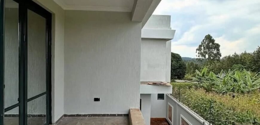 HOUSE FOR SALE IN RUNDA