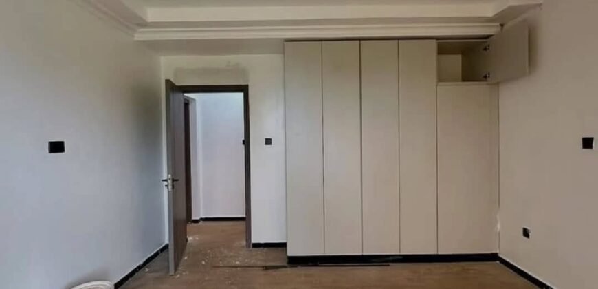 HOUSE FOR SALE IN RUNDA
