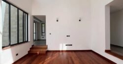 TOWNHOUSE TO LET IN LAVINGTON