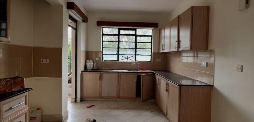 APARTMENT TO LET IN LAVINGTON