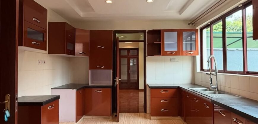 VILLA TO LET IN KAREN