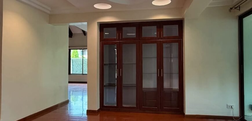 VILLA TO LET IN KAREN