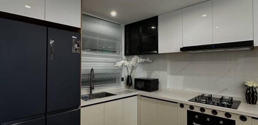 APARTMENT FOR SALE IN NGONG ROAD
