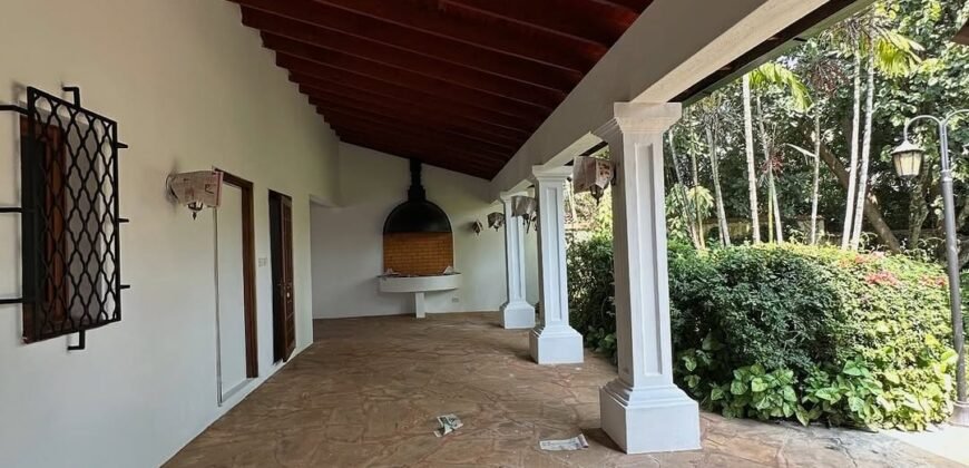 HOUSE TO LET IN THIGIRI