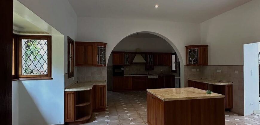 HOUSE TO LET IN THIGIRI