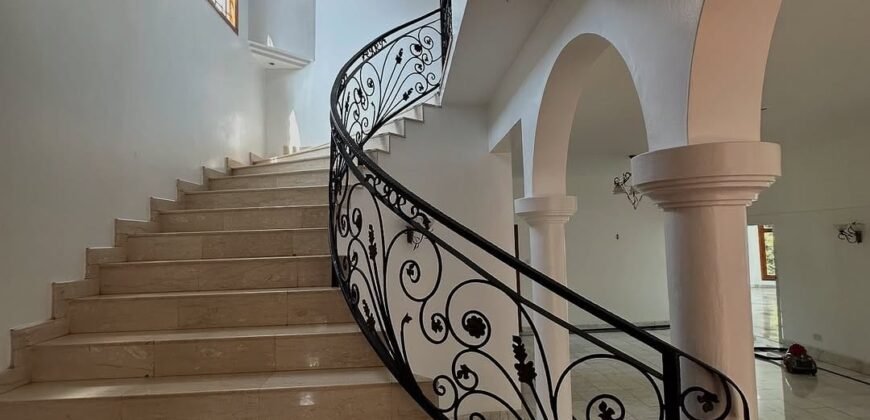 HOUSE TO LET IN THIGIRI