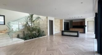 VILLA FOR SALE IN WESTLANDS