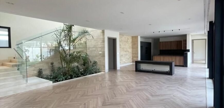 VILLA FOR SALE IN WESTLANDS