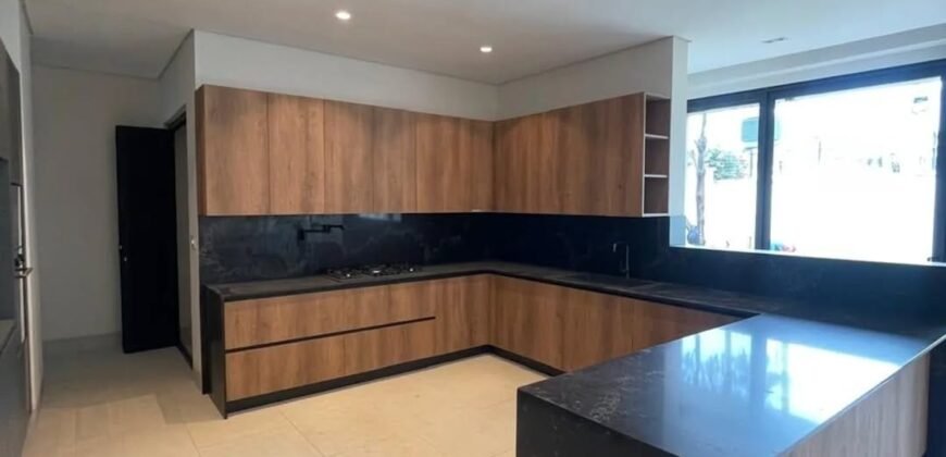 VILLA FOR SALE IN WESTLANDS