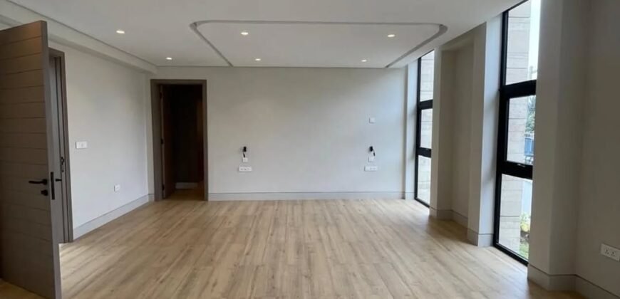VILLA FOR SALE IN WESTLANDS