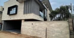 VILLA FOR SALE IN WESTLANDS