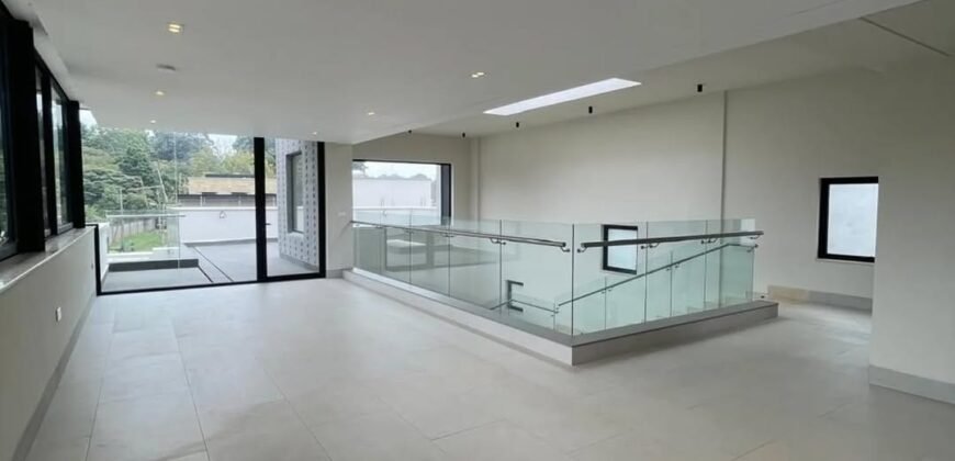 VILLA FOR SALE IN WESTLANDS