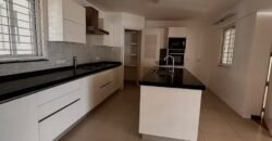 APARTMENT TO LET IN LAVINGTON