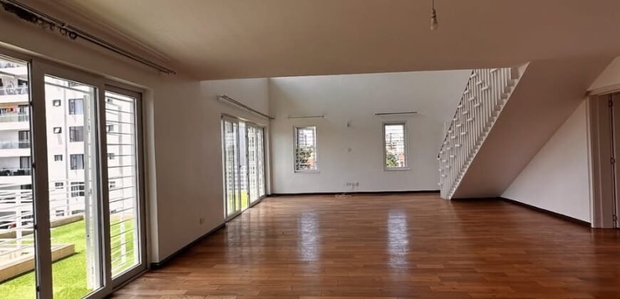 APARTMENT TO LET IN LAVINGTON