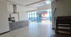 VILLA TO LET IN WESTLANDS