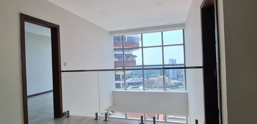 VILLA TO LET IN WESTLANDS