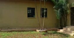 HOUSE TO LET TO LET IN RUNDA
