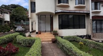 TOWNHOUSE TO LET IN LAVINGTON