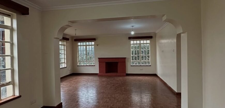 HOUSE FOR SALE IN RUNDA