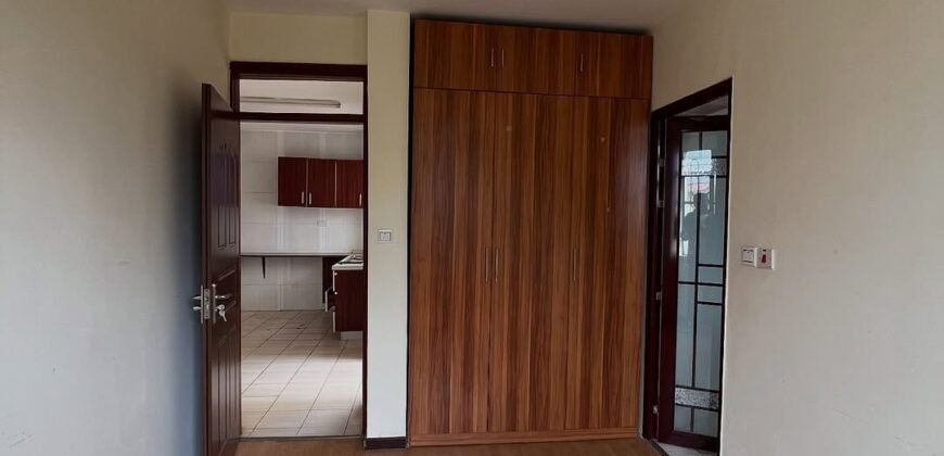 APARTMENT TO LET IN LAVINGTON