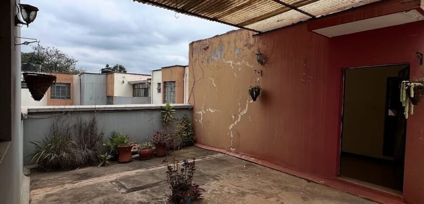 APARTMENT TO LET IN LAVINGTON