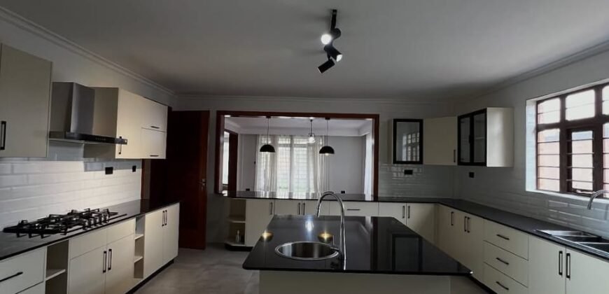 HOUSE FOR SALE IN KIAMBU ROAD