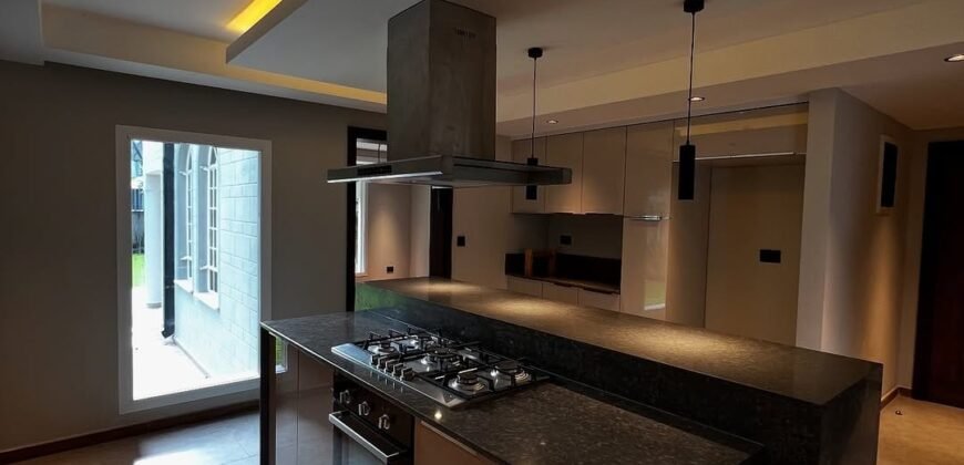 HOUSE TO LET IN RUNDA