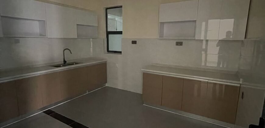 COMMERCIAL/OFFICE SPACE TO LET