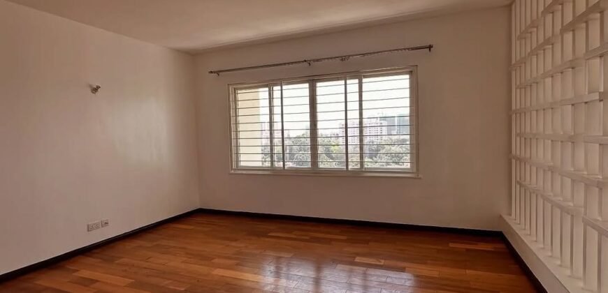 APARTMENT TO LET IN LAVINGTON