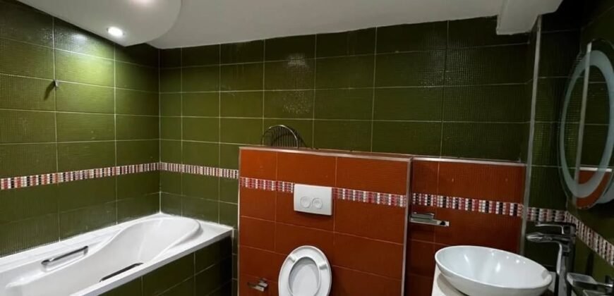 HOUSE TO  LET IN LORESHO