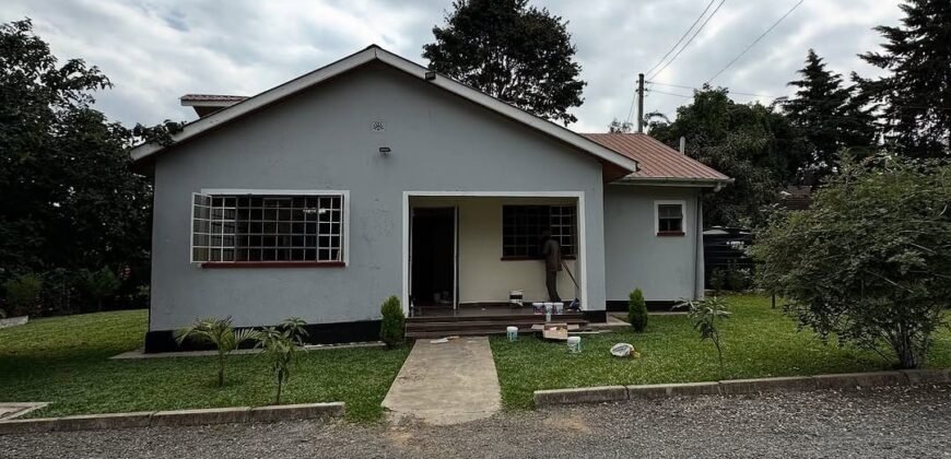 HOUSE TO LET IN KAREN
