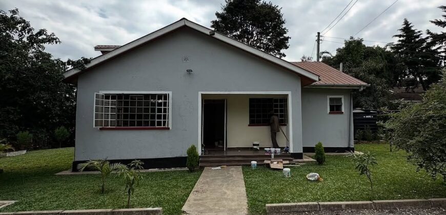 HOUSE TO LET IN KAREN