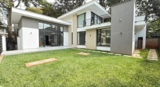 HOUSE TO LET IN LAVINGTON