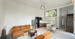 HOUSE TO LET IN LAVINGTON