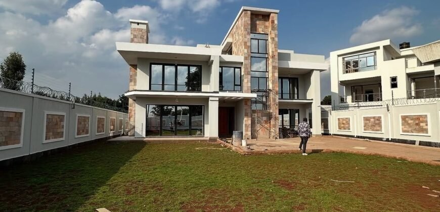 HOUSE FOR SALE IN RUNDA