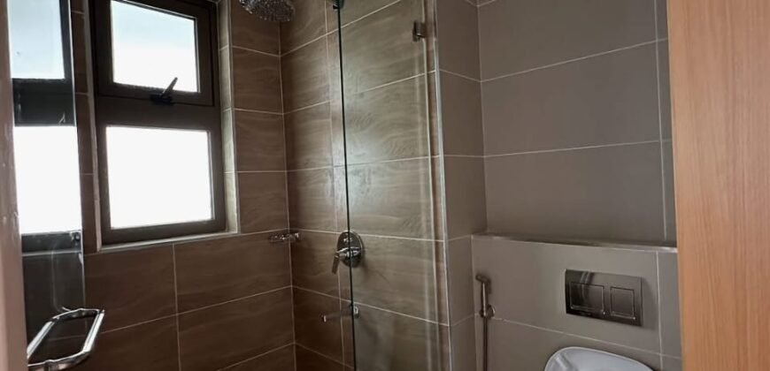 APARTMENT TO LET IN LAVINGTON