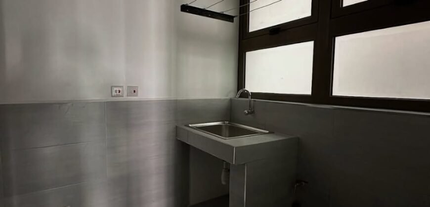 APARTMENT TO LET IN LAVINGTON