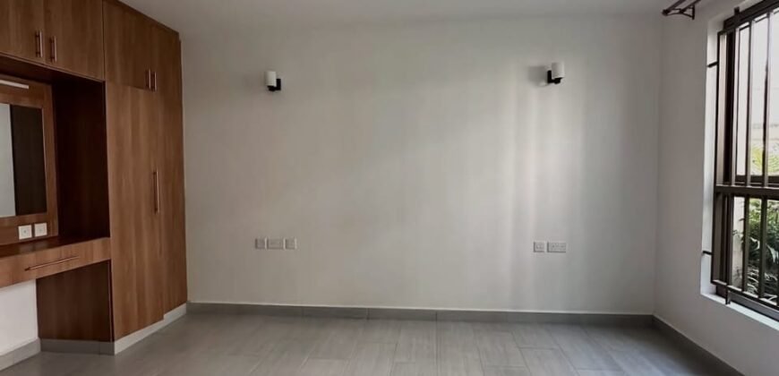 APARTMENT TO LET IN LAVINGTON