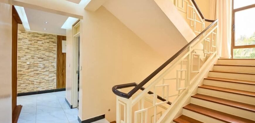 VILLA FOR SALE IN KIAMBU ROAD